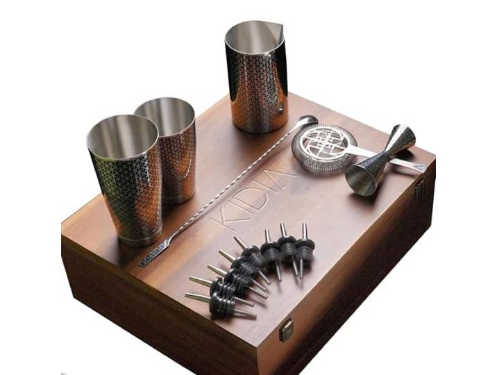 Kidia Cocktail Set Geometric Lines – Professionelles Barset mit Boston Shaker, Mixingglas, Jigger, Barsieb, Barlöffel Vela und 8 Ausgießern – Premium Holzbox mit Messingplakette
