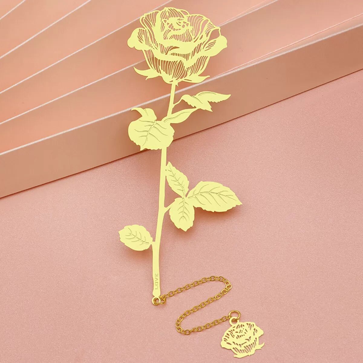 INF Filigranes Metall-Lesezeichen mit Rosenmotiv – Elegantes Geschenk für Leser Modell 6