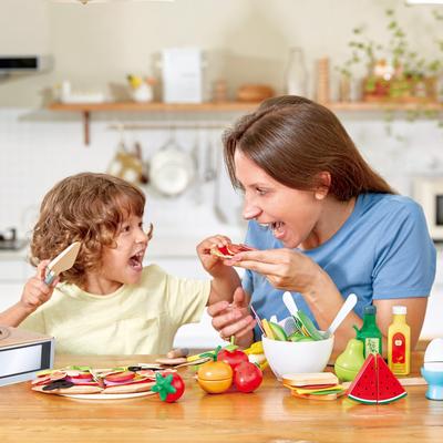 Hape Kitchen Perfect Pizza Food Playset 2-In-1 Pizza Oven & Delivery Box