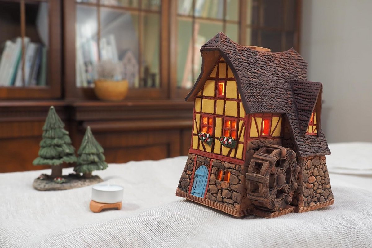 Keramische Kandelaar voor Theelichtjes met Watermolen Decoratie