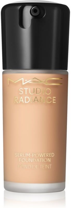 MAC Cosmetics Studio Radiance Serum-Powered Foundation hydrating foundation shade NW18 30 ml