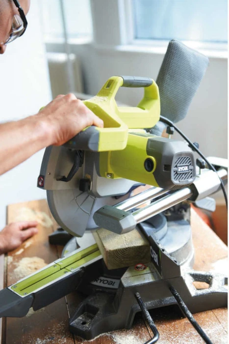 Ryobi EMS254L Paneelsäge 254 mm 30 m (5133001202)