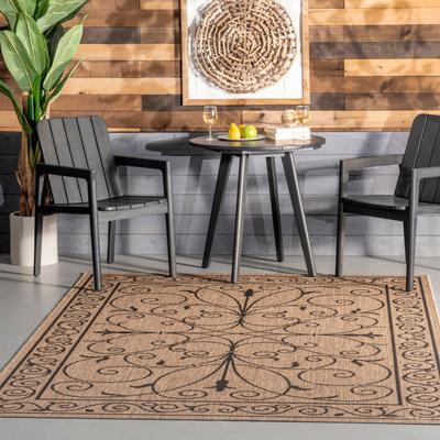 Nuloom Kathleen Traditional Indoor/Outdoor Area Rug