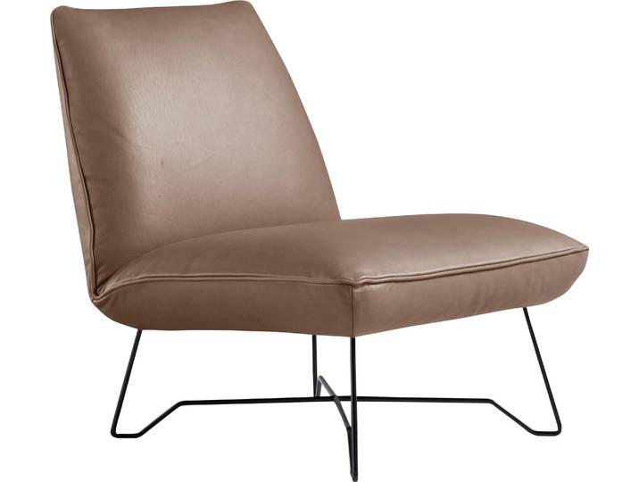 Sessel EGOITALIANO Lia Loungesessel, elegant und stylisch, toller Sitzkomfort , beige (safari), B:62cm H:73cm T:79cm, Leder NUVOLE (Echtes Rindsleder). Halbnatürliches, halbnarbiges Rindsleder mit einer natürlichen Körnung von 1, 2 bis 1, 4 mm. Dieses Leder hat eine weiche, wachsartige Haptik mit mattem Aussehen und einem Wolkeneffekt. Es handelt sich um ein Naturleder, das die ursprünglichen Eigenschaften der Lederhäute nicht verändert. Das Vorhandensein von verheilten Narben, Körnungsunterschiede, Falten, Adern, Unterschiede in den Farbtönen und andere Spuren, die die Natur auf diesen Fellen hinterlassen hat, sind ein Beweis für die absolute Echtheit und das Zeugnis ihres großen Wertes., Sessel, Sessel, extravaganter Designsessel, Solitärsessel