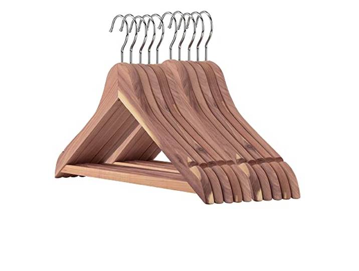 Hangerworld 24 Zedernholz Kleiderbügel 44cm Mit rutschfestem Hosensteg
