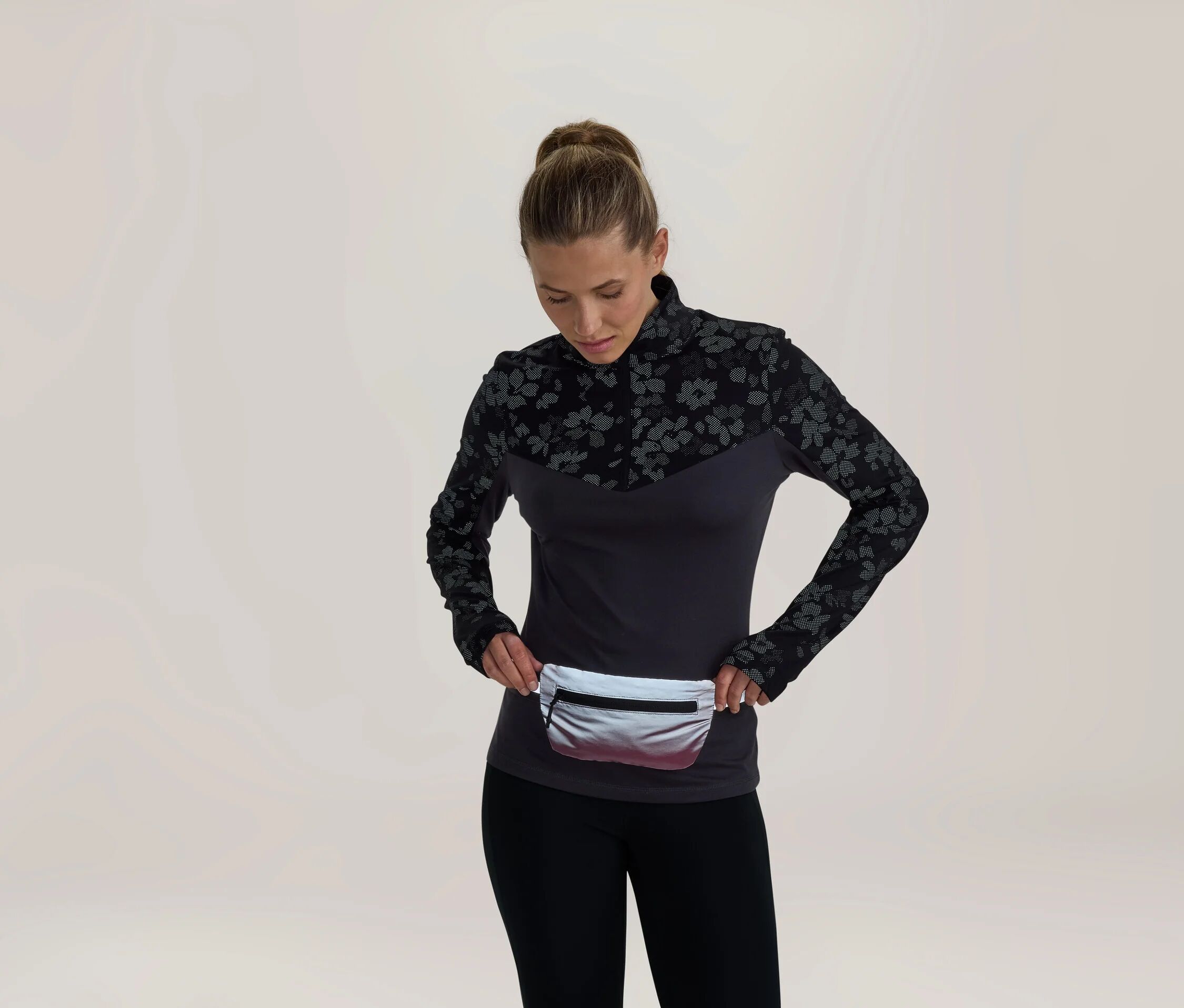 Tchibo - Reflektierende Sport-Gürteltasche - silber