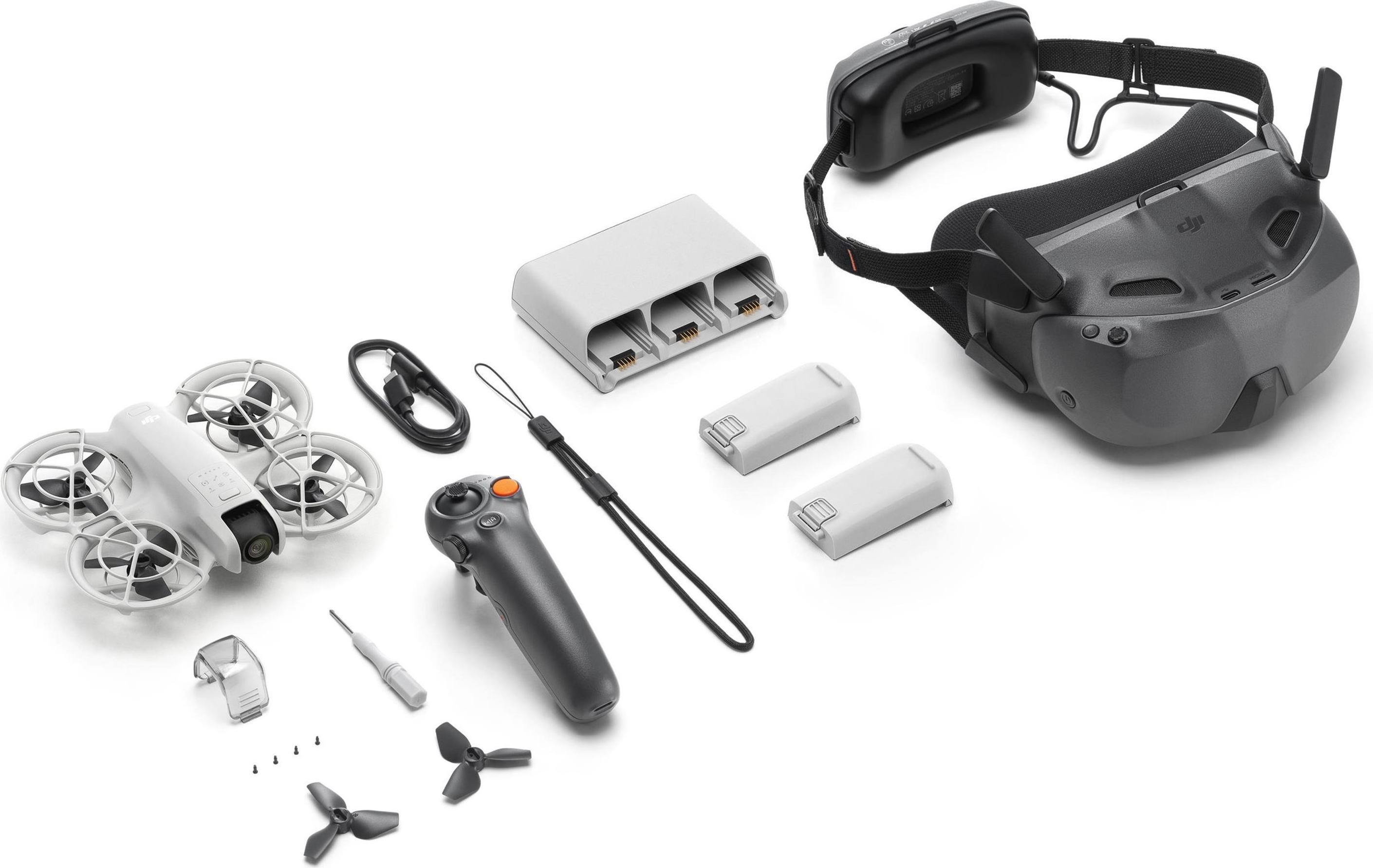 DJI Neo Motion Fly More Kombi Drohne mit 4K Kamera und 18 Min Flugzeit, 135g