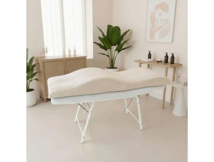 Untitled Wellenmatratze mit Memory-Schaum – Anatomische Matratze für Kosmetikliege & Wimpernstudio Abnehmbarer Veloursbezug, 180x60 cm, Creme