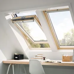 VELUX Dachfenster GGL 3069 Schwingfenster klar lack ENERGIE Hitzeschutz, 134x140 cm (UK08)
