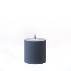 283 LED Kerze MIA Deluxe für Außen 3D Flamme flackernd H: 10cm D: 10cm pastellblau