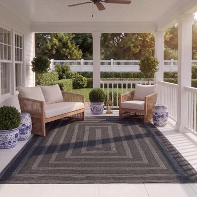 SAFAVIEH Handmade Braided Fatimah Washable Indoor/Outdoor Rug - Weather Resistant & Easy Cleaning