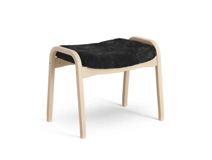 Swedese Lamino Fußhocker Schaffell black, Buche naturlackiert