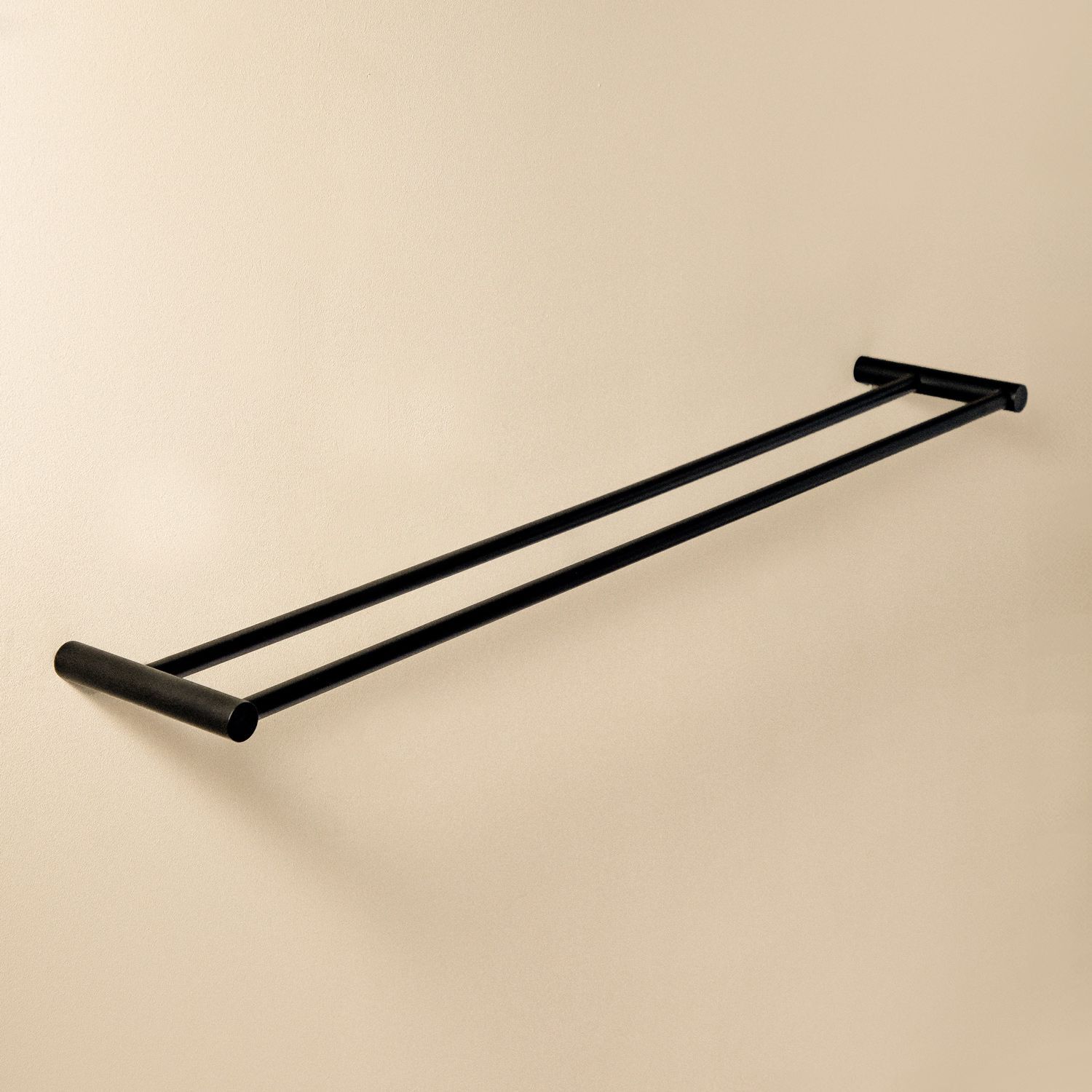 COSMIC Logic Doppelte Handtuchstange, Accessoires, WJC226A0061036, soft black