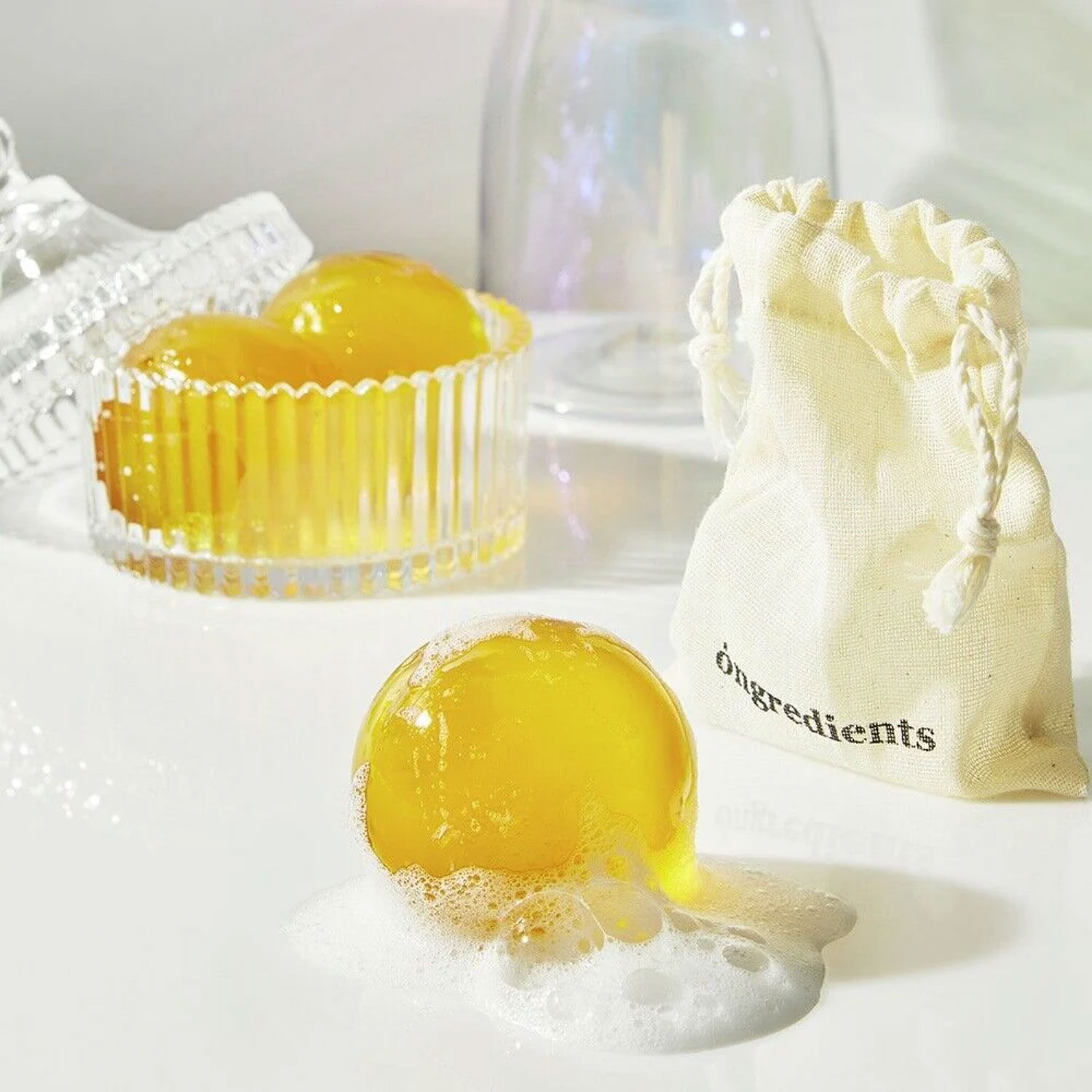 ONGREDIENTS Jeju Cica Cleansing Ball 110g
