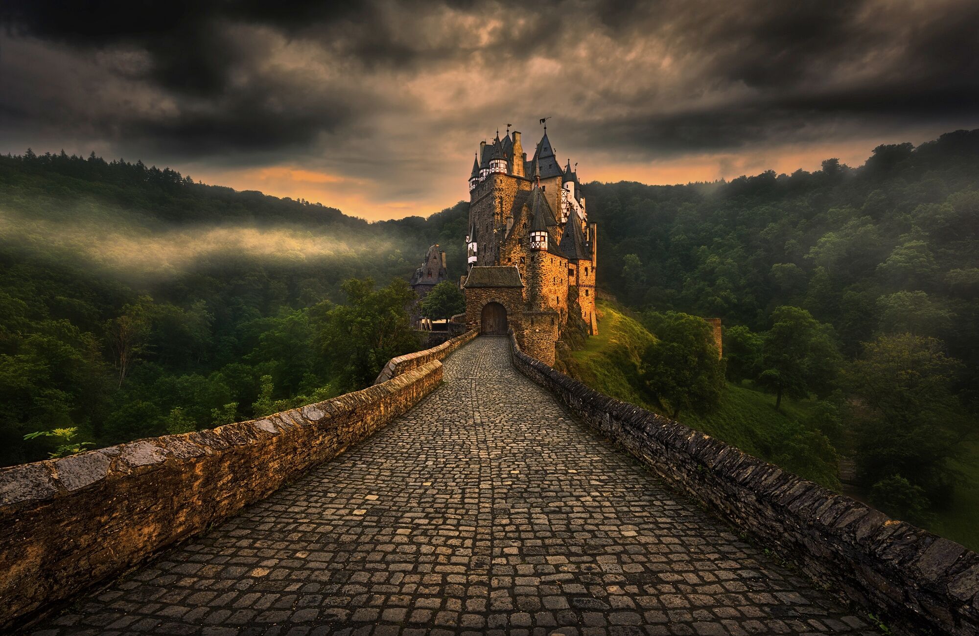 Fototapete PAPERMOON "Photo-Art KRZYSZTOF BROWKO, ELTZ", bunt, B:1,5m L:1,11m, Vlies, Tapeten, Fototapete bunt B/L: 1,5m x 1,11m, Bahnen: 7 Stk.