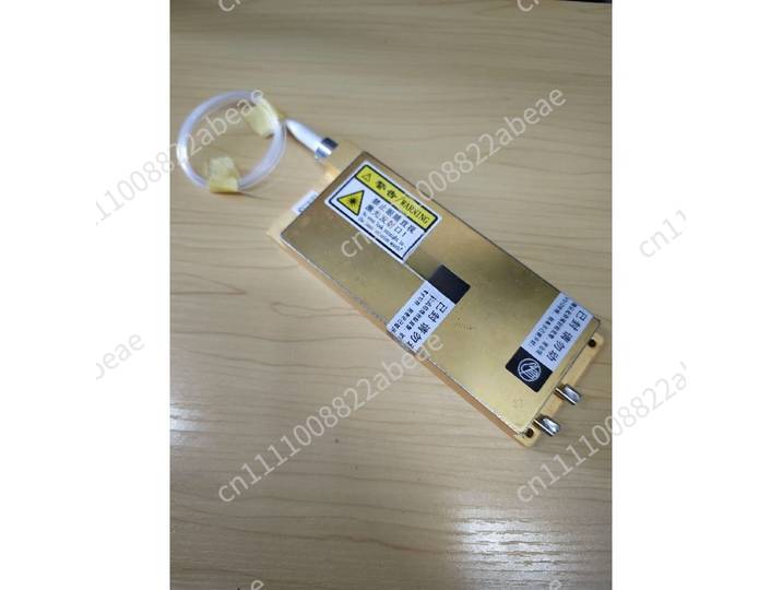 Pistolet laser à fibre optique infrarouge 500W 976nm haute puissance, spécial, petit format, léger, démontable