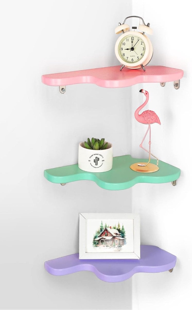 Set van 3 golvende zwevende hoekplanken in pastelkleuren voor decoratie en opslag