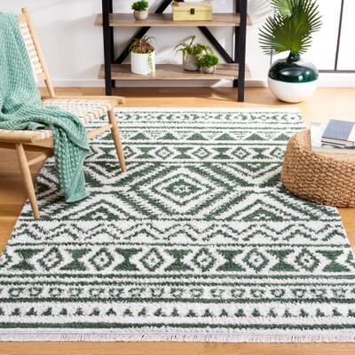 SAFAVIEH Augustine Chara Rustic Moroccan Fringe Rug