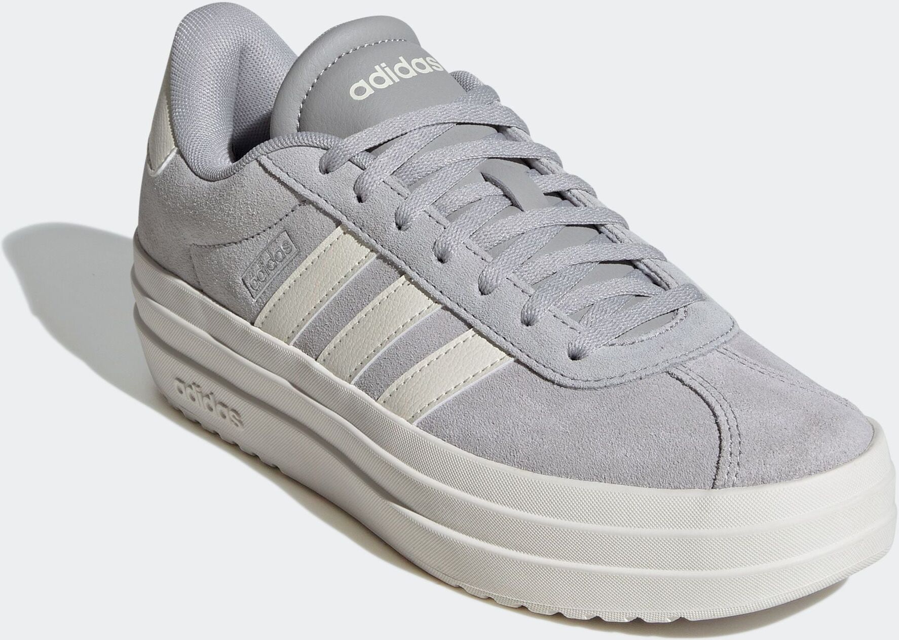 Sportswear "VL COURT BOLD" inspiriert vom Design des adidas gazelle bold