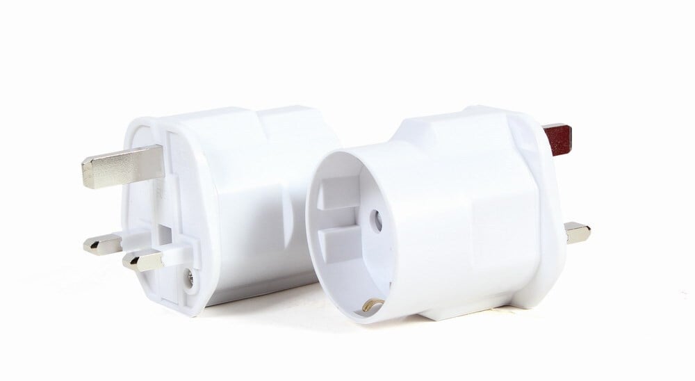 Gembird Netvoeding Adapter EU-Schuko naar UK-stekker 13A A-AC-EUFUKM-01