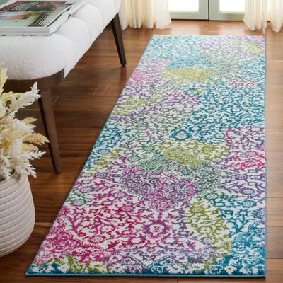SAFAVIEH Watercolor Agafia Medallion Rug