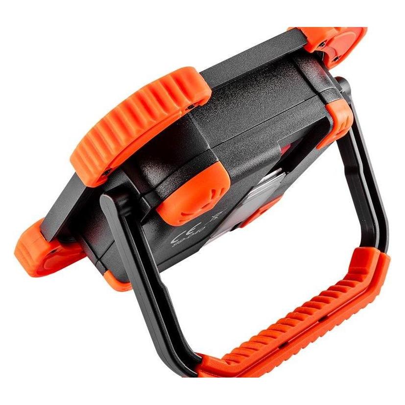 Neo Strahler (750 lm + 250 lm COB-Akkustrahler) (750 lm) (99-040)