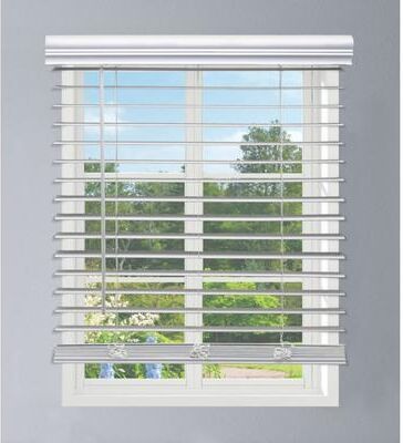 Linen Avenue Cordless Faux Wood Blind, Outside Mount