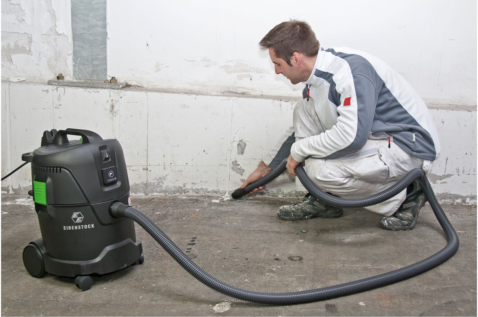 Eibenstock SS 1401 L Industriestaubsauger aus Kunststoff und Metall mit L-Klasse Filter für Stäube der Staubklasse L, 35 l Behältervolumen - 9921000 (09921000)