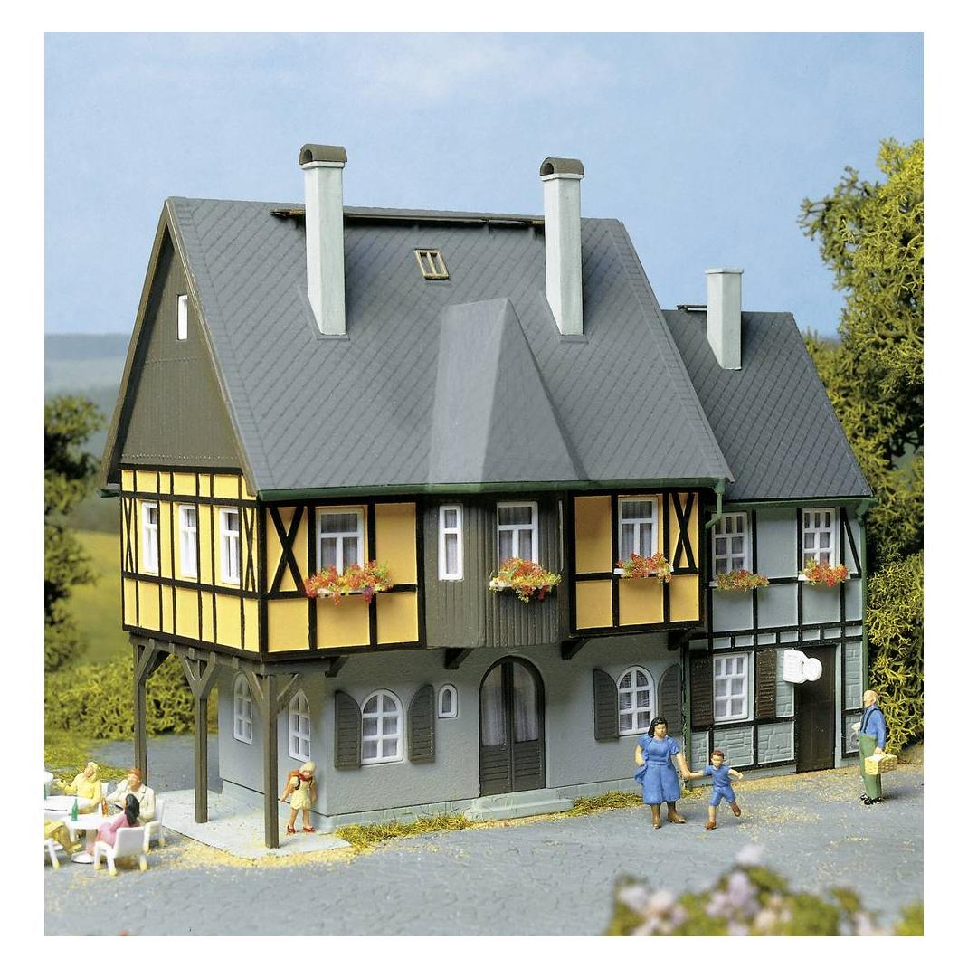 Auhagen 12343 H0, TT Wohnhaus Bahnhofs (12343)