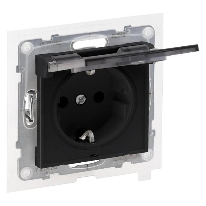 Legrand Ip44 Socket Auto Terminals Black (33049037)