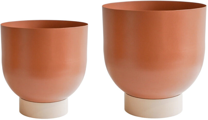 Ivyline Austin Metal Planter Set Rubarb 27cm H X 25cm D