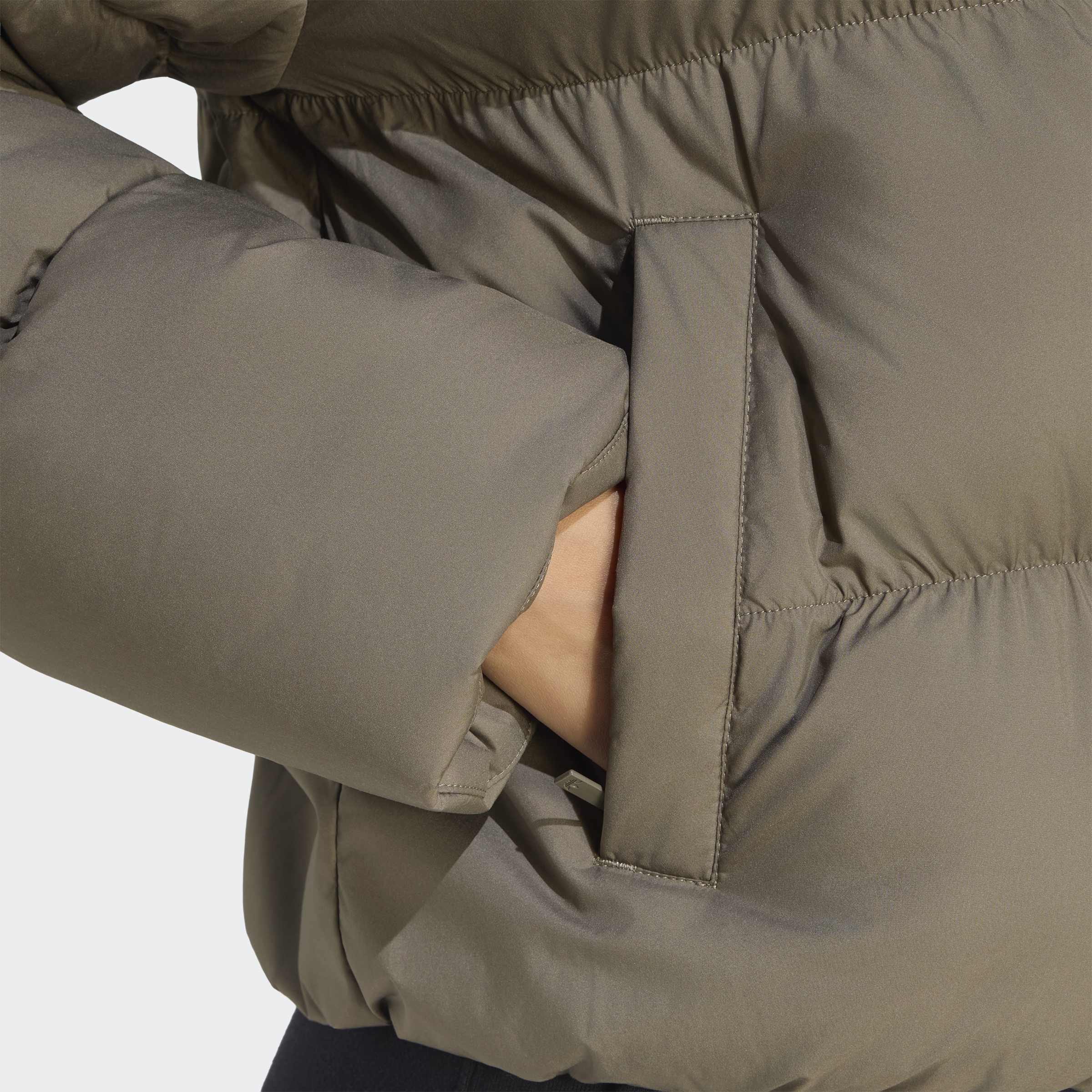 Outdoorjacke ADIDAS ORIGINALS "GEFÜTTERT, KURZER SCHNITT", Damen, Gr. XXL, branch, Obermaterial: 100% Polyester, Jacken Outdoorjacke branch XXL