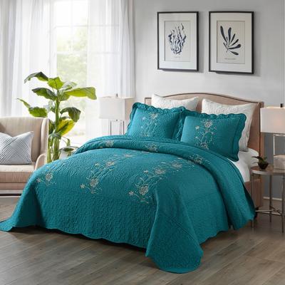MarCielo 3 Pcs Polyester Lightweight Embroidered Quilt Set