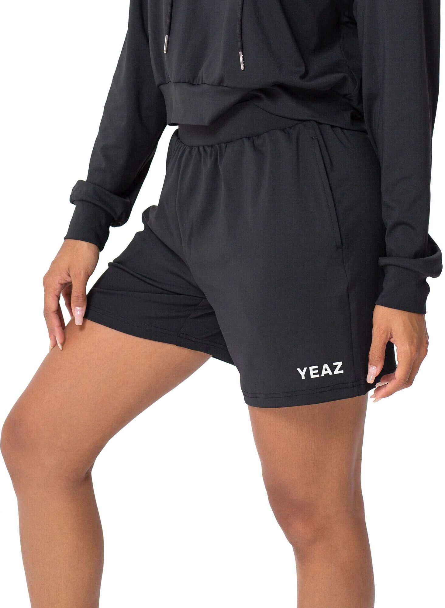 Shorts YEAZ "Shorts MOOD", Damen, Gr. XL, US, schwarz, Obermaterial: 78% Polyester PES. 22% Elasthan EL., Hosen Shorts