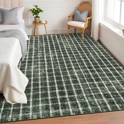 Garvee Distressed Geometric Checkered Area Rug