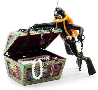 Inspired Deals Pneumatic Aquarium Decoration Diver Treasure Hunter Ornament For Fish Tanks black