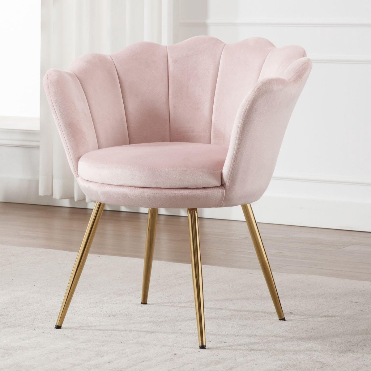 Lichtroze Fluwelen Lounge Armstoel in Shell Design - 64 x 60 cm