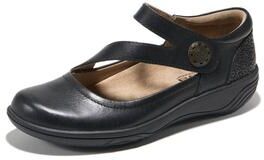 Women's Ava Slip-On Flat by Hälsa in Black (Size 9 M)