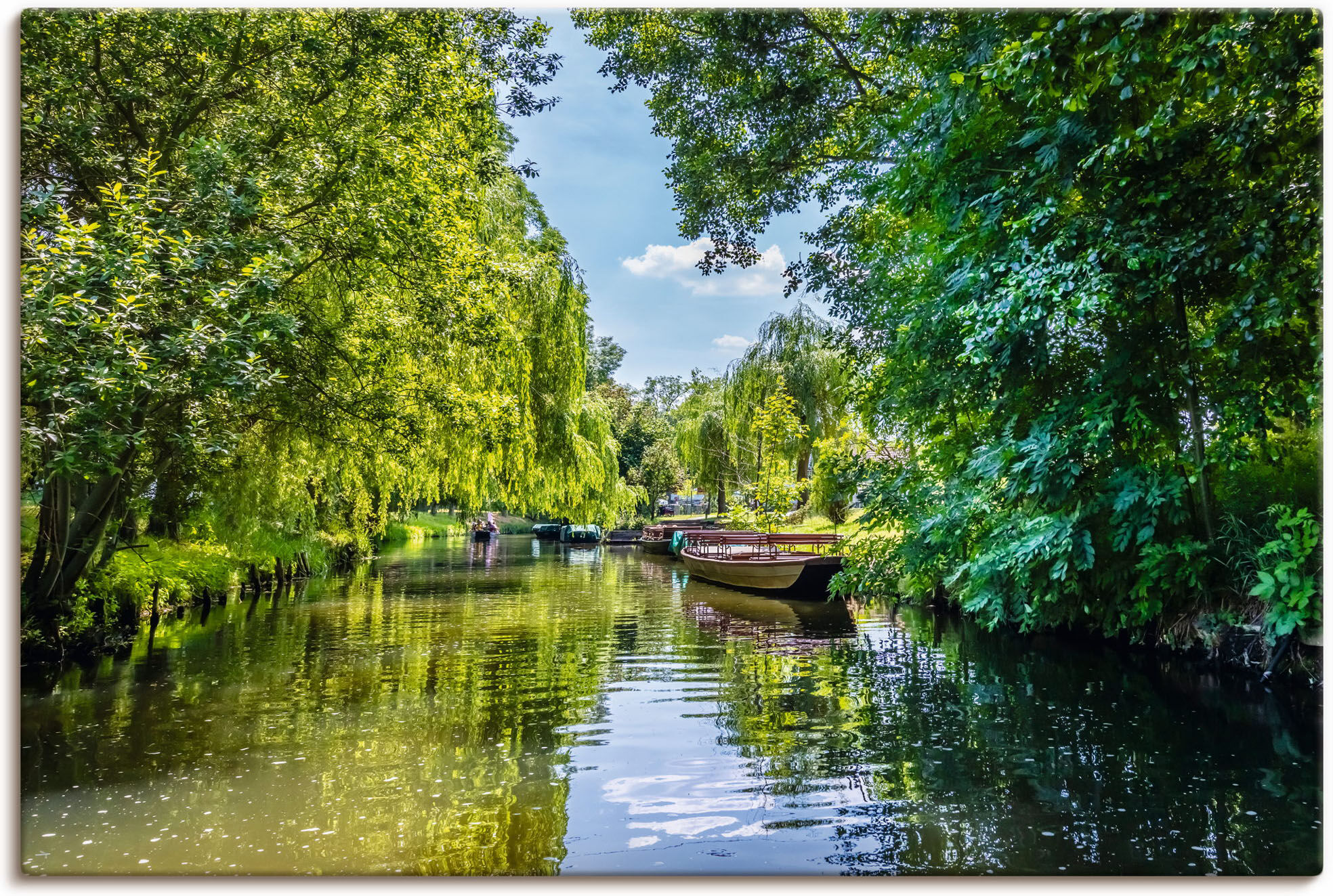 Leinwandbild ARTLAND "Kahnfahrt durch die Fliesse im Spreewald", grün (farbe bild(er): grün), B:90cm H:60cm, Bilder, Leinwandbild, auf Holzrahmen gespannt farbe bild(er): grün B/H/T: 90cm x 60cm, Leinwandbild Gewässer Querformat, 1 Stk.