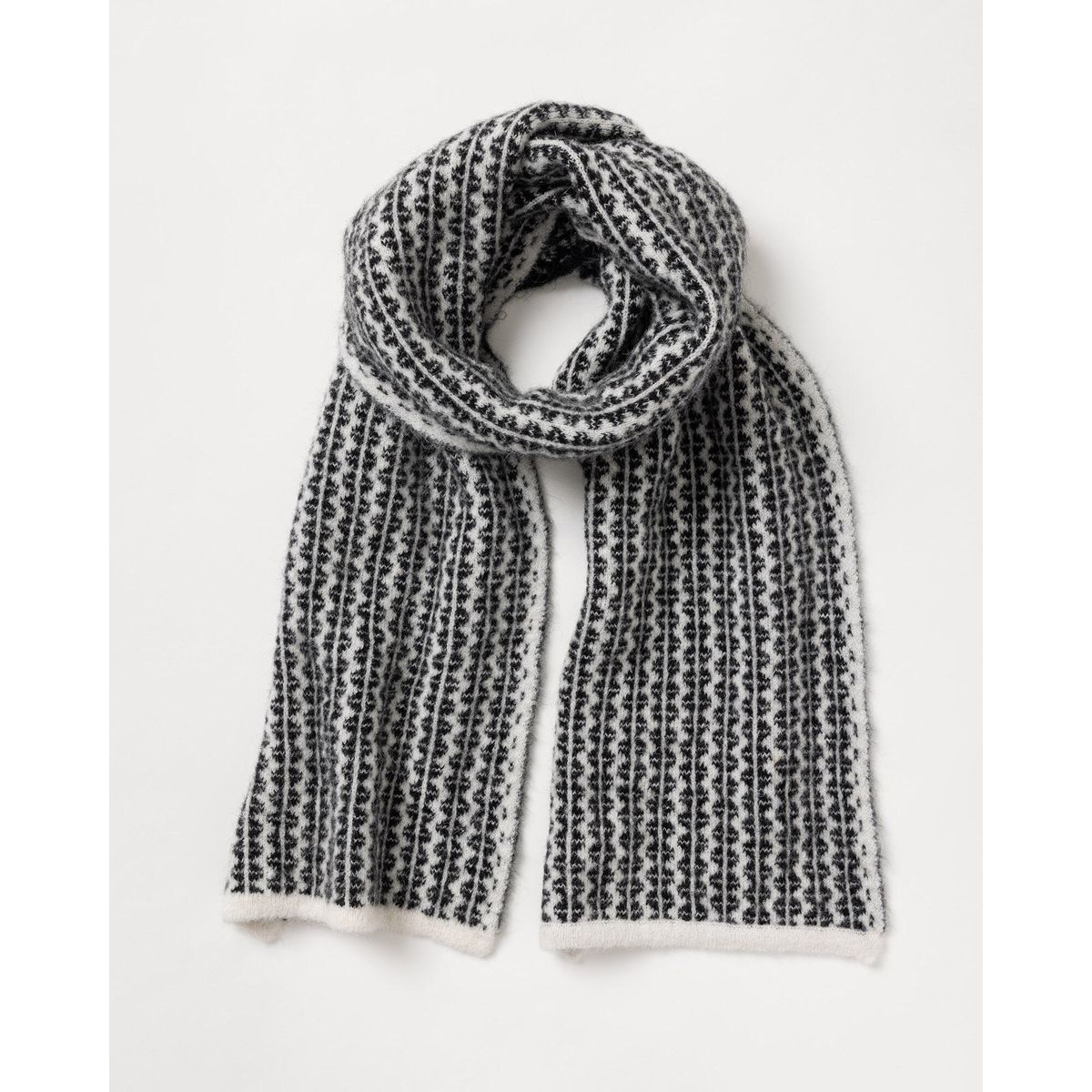 Holebrook Marholmen Scarf off white/black (138) OS A64707-138-OS