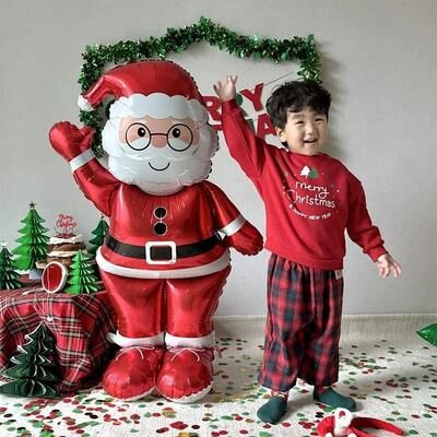Uplifted Finds Giant Inflatable Santa Claus Aluminum Film Balloon Indoor Yard Christmas Decoration Santa Gift Balloon New Year Party Or waving Santa Claus A