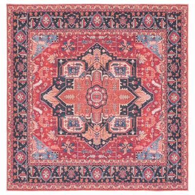 SAFAVIEH Serapi Machine Washable Farnaz Medallion Distressed Rug