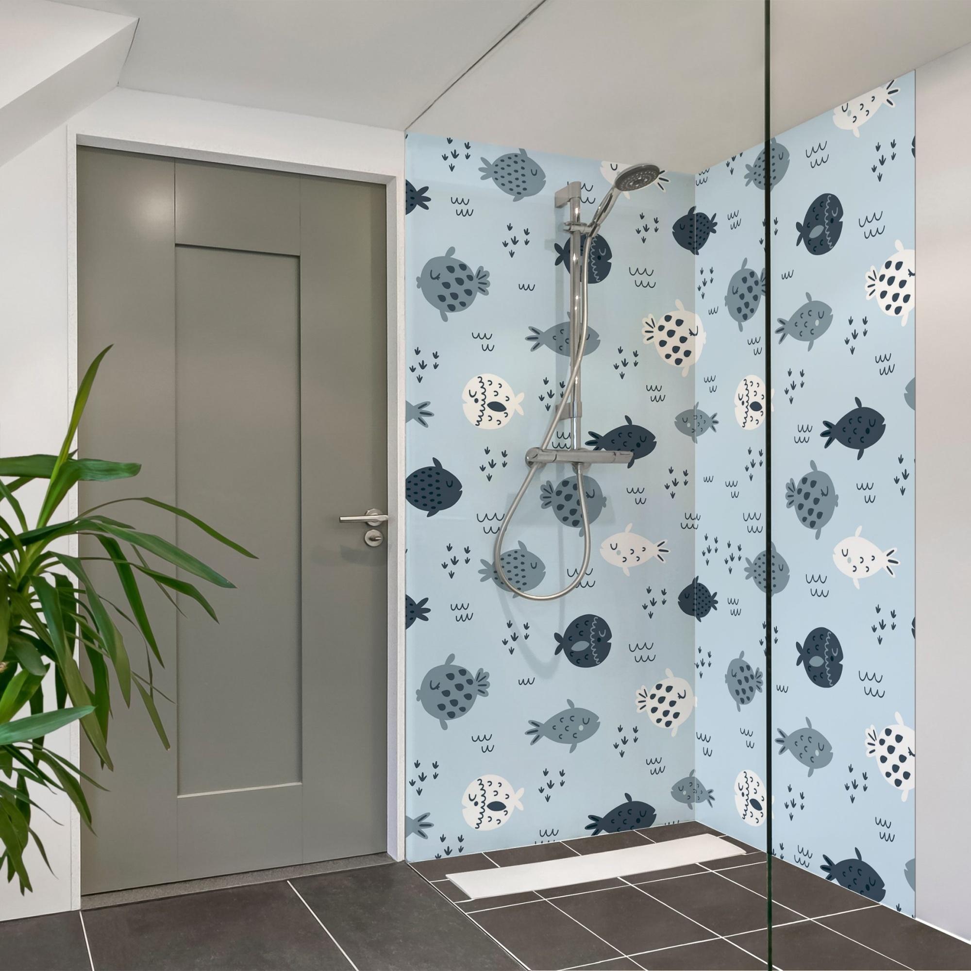 Duschrückwand Tiere selbstklebend - 0.61 mm Wandpaneel wasserfest Fische blau Illustration Badrückwand fugenlos Premium matt 90x200 cm
