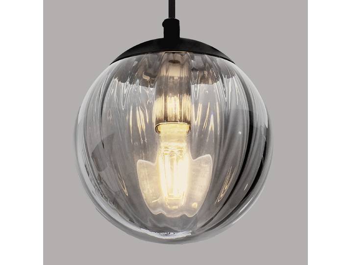 Suspension Abbacus Ø 17cm Noir/Noir 1 Matériau : Verre, Métal Surface en métal : Laqué Type de métal : Aluminium Type de verre : Verre fumé LED