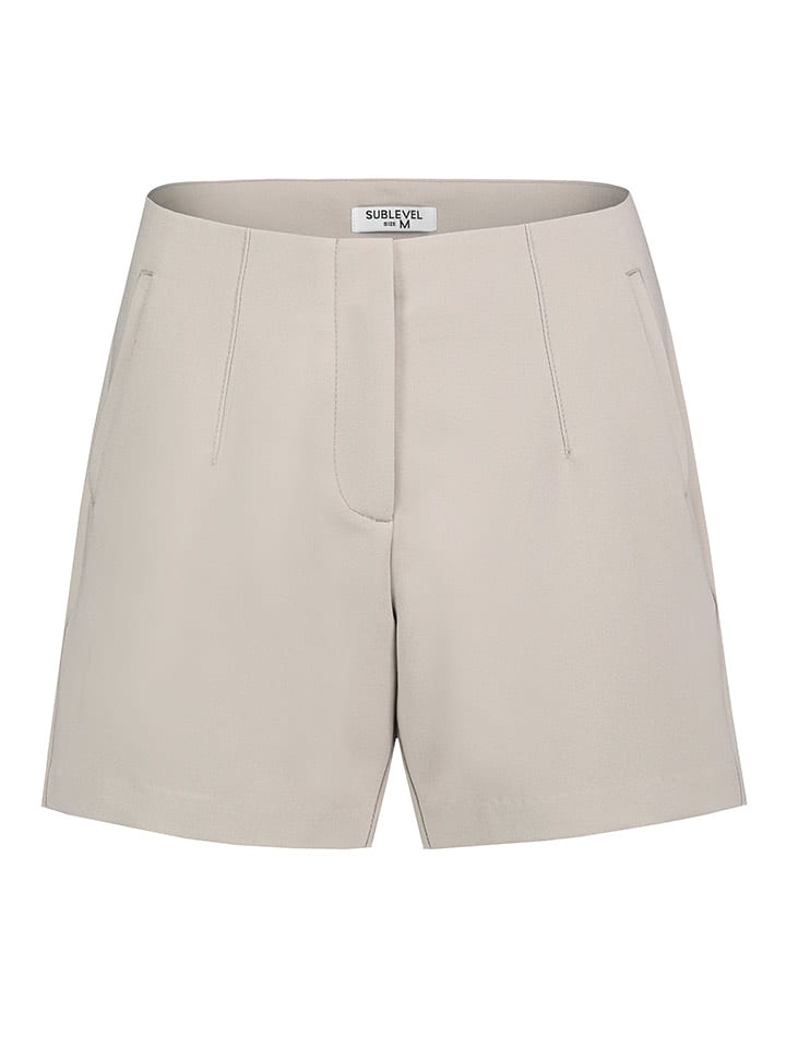 Sublevel Shorts in Creme - L