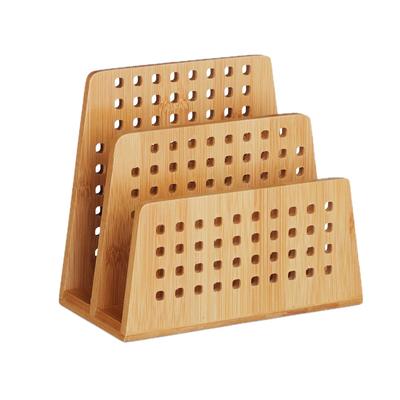 Relaxdays Dokumentenhalter Bambus, 2 perforierte Fächer, praktischer Briefständer, Bürobedarf, Briefhalter DIN A5, natur
