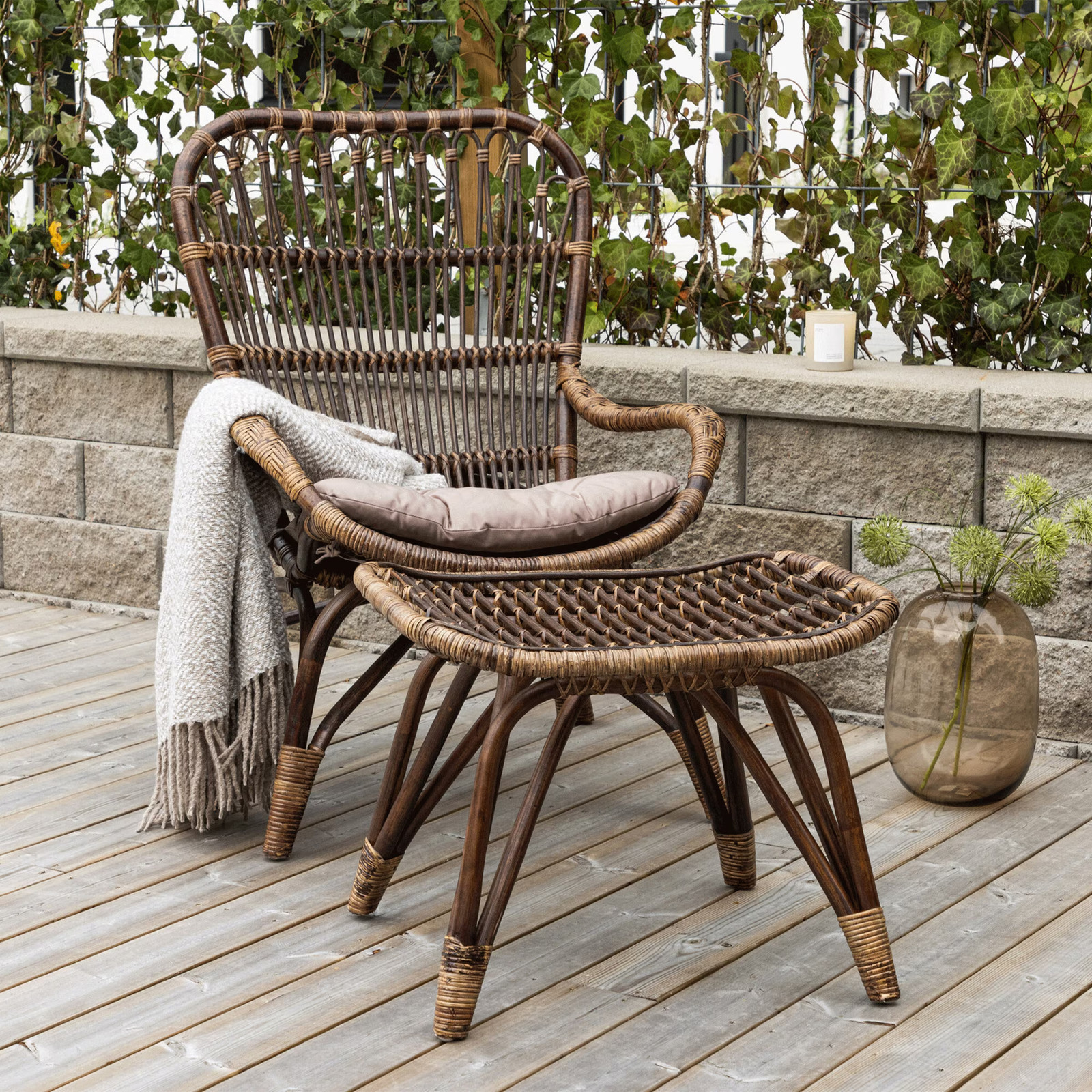 Nohr Loungestoel Bronwen met voetenbank, Rattan, Bruin