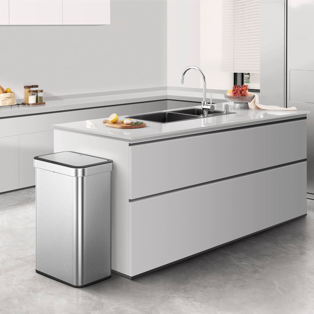 EKO Econova Sensor Bin 35 & 35L Silver 70L