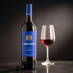 Bodega Colome 2024 Colome Amalaya Vino de Altura 2024 Cabernet Sauvignon,Malbec,Syrah,Tannat Argentinien