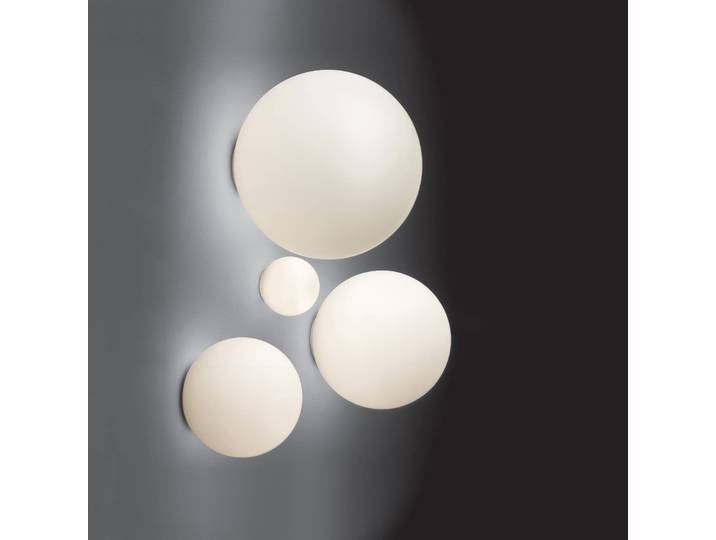 Artemide Designer Wandleuchte Dioscuri, dimmbar, weiß / opal, für Flurbereich, Glas, Design, Kugellampe